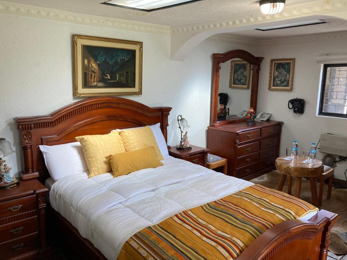 Hosteria Casa Silva Checa Bagian luar foto