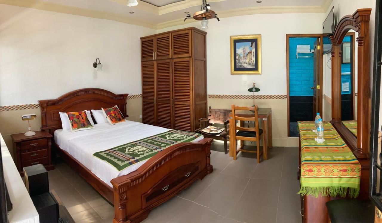 Hosteria Casa Silva Checa Bagian luar foto