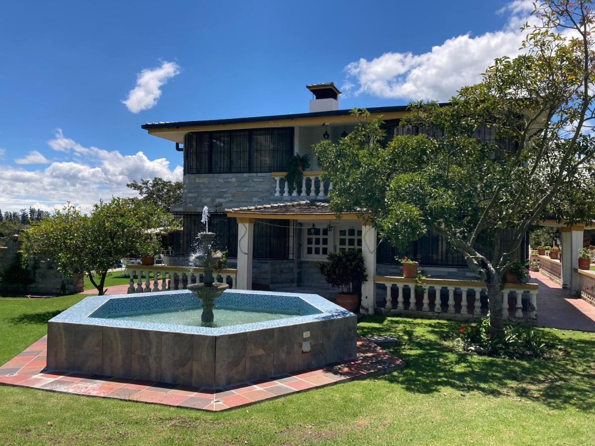 Hosteria Casa Silva Checa Bagian luar foto