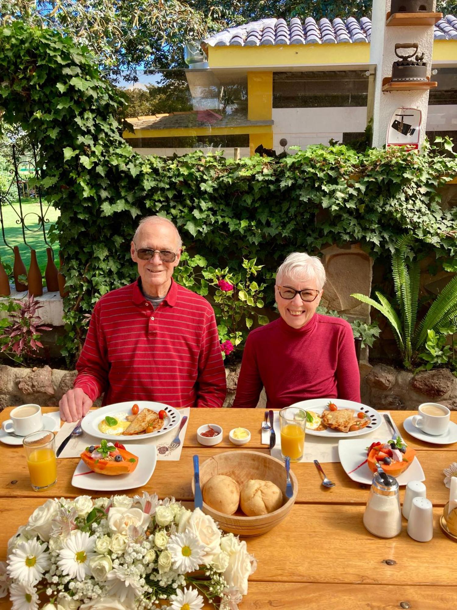 Hosteria Casa Silva Checa Bagian luar foto
